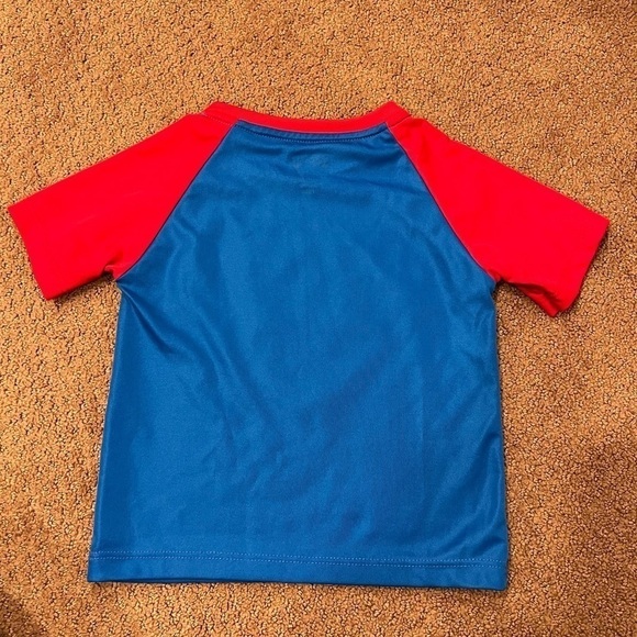 Superman Short Sleeve Tee Size 18 Months - Picture 3 of 4